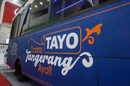 Cukup Bayar Rp2.000 dengan TOB, Bisa Naik Bus Tayo