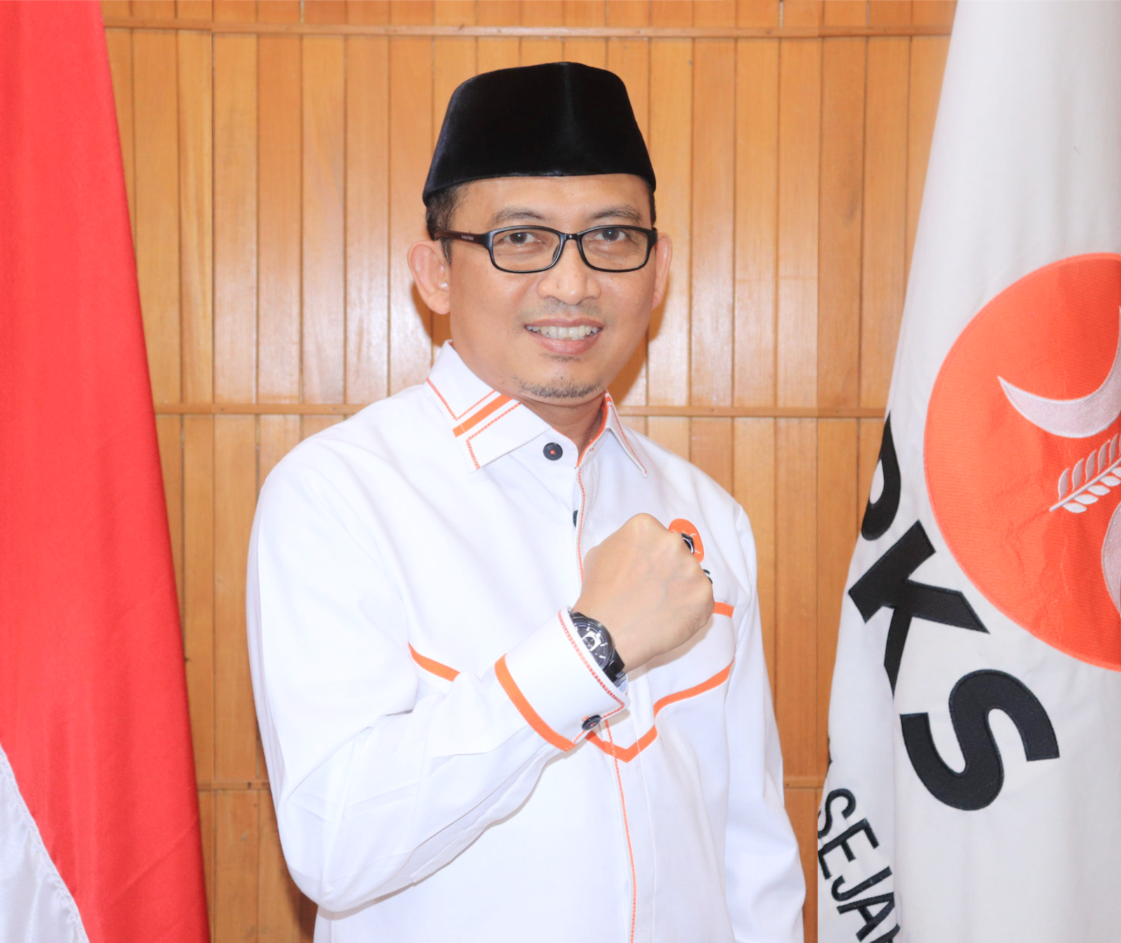 Pilkada 2024: PKS Usung Hasan Basri Jadi Balon Wali Kota Serang Pilkada 2024: PKS Usung Hasan Basri Jadi Balon Wali Kota Serang