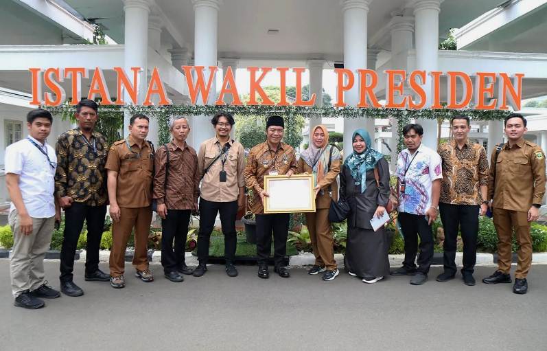 Terima Anugerah Adhikarya Pembangunan Pertanian dari Kementan, Pj Gubernur Banten: Terima Kasih Semuanya