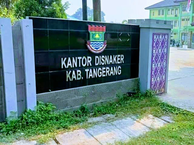 Disnaker : Minat Warga Kabupaten Tangerang Jadi TKI Masih Tinggi, Taiwan & Arab Saudi Favorit Disnaker : Minat Warga Kabupaten Tangerang Jadi TKI Masih Tinggi, Taiwan & Arab Saudi Favorit