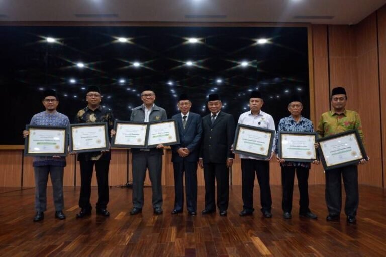 Kumpulkan Donasi Tertinggi untuk Palestina, Baznas Kota Tangerang Raih Penghargaan di Ajang Baznas Banten Award 2023