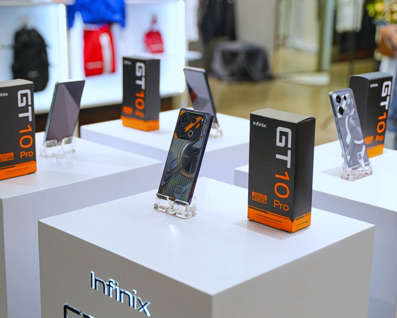 Infinix, Brand Smartphone Unggulan Transsion Group, Melesat Capai Posisi Tiga Besar Pasar Smartphone Indonesia