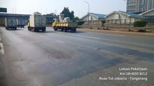 Jasa Marga kembali lanjutkan pemeliharaan perkerasan jalan Tol Ruas Jakarta-Tangerang