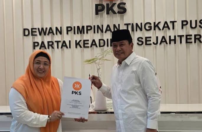 DPC PKB Kabupaten Tangerang resmi usung Maesyal Rasyid dan Intan Nurul Hikmah maju di Pilkada 2024.