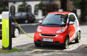 Pemerintah Perpanjang Insentif Pajak Kendaraan Listrik dan Hybrid Tahun 2025