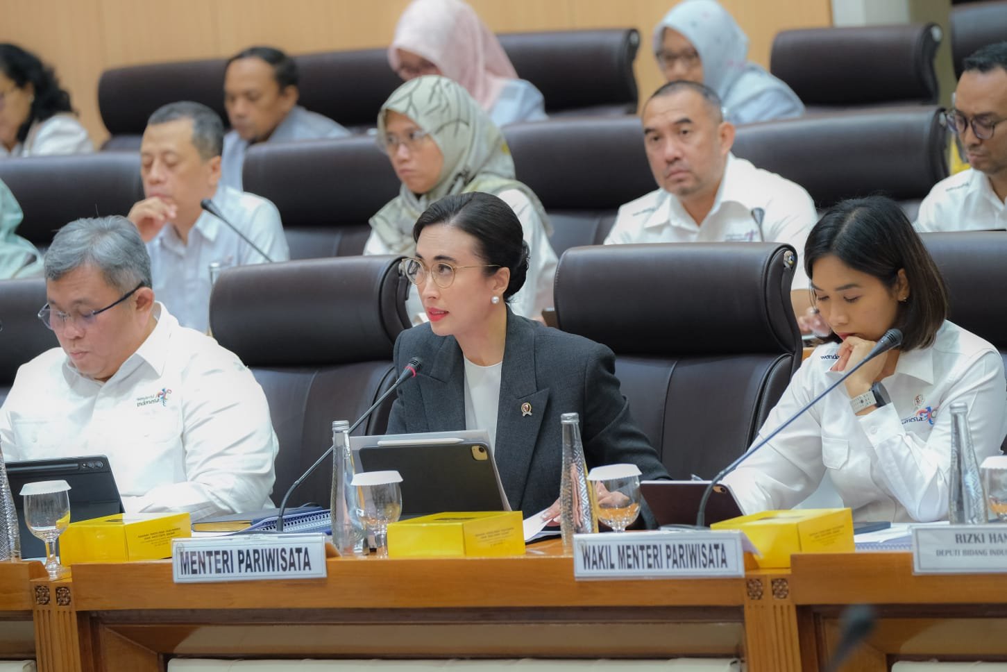 Kemenpar – Komisi VII DPR sepakat lanjutkan penyusunan RUU kepariwisataan Kemenpar – Komisi VII DPR sepakat lanjutkan penyusunan RUU kepariwisataan