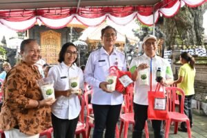 PertaLife Insurance Dorong Revolusi Hijau, Petani Bali Terapkan Eco Enzyme untuk Pertanian Berkelanjutan