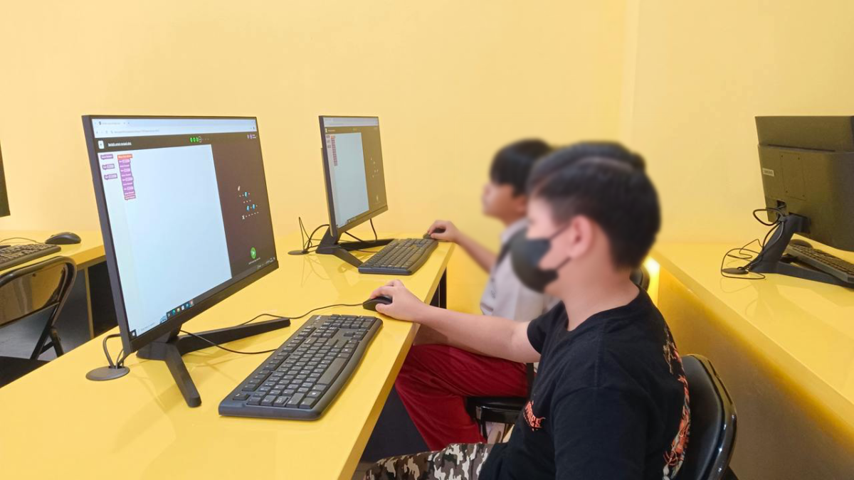 Bantu Asah Keterampilan Sejak Dini, Algonova Hadirkan Program Intensif Coding, Matematika, & Desain untuk Anak!
