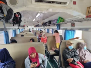Cari Transportasi Ekonomis Buat Mudik? Ada KA Pasundan Lebaran yang Hadir di Tanggal 21 Maret – 11 April 2025