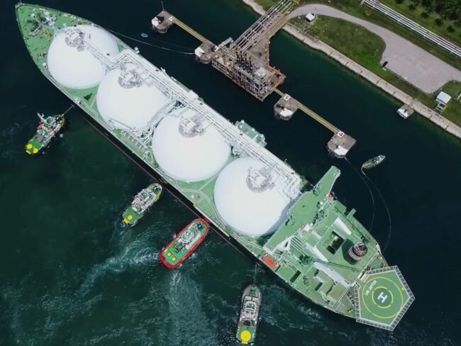 PTK Sukses Kawal Sandar Lepas Kapal  BBM dan LPG 100% dengan Aman!