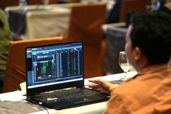 Mirae Asset Gelar Lomba Trading AI di HOTS Championship 2025