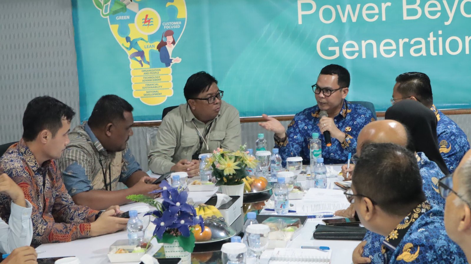 Elektrifikasi Rel Kereta di Kota Serang Jadi Langkah Nyata Menuju Kemajuan Elektrifikasi Rel Kereta di Kota Serang Jadi Langkah Nyata Menuju Kemajuan