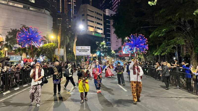 Anggrek dan Inovasi Busana Daur Ulang, Penampilan Tangsel Curi Perhatian di Karnaval Budaya APEKSI VII