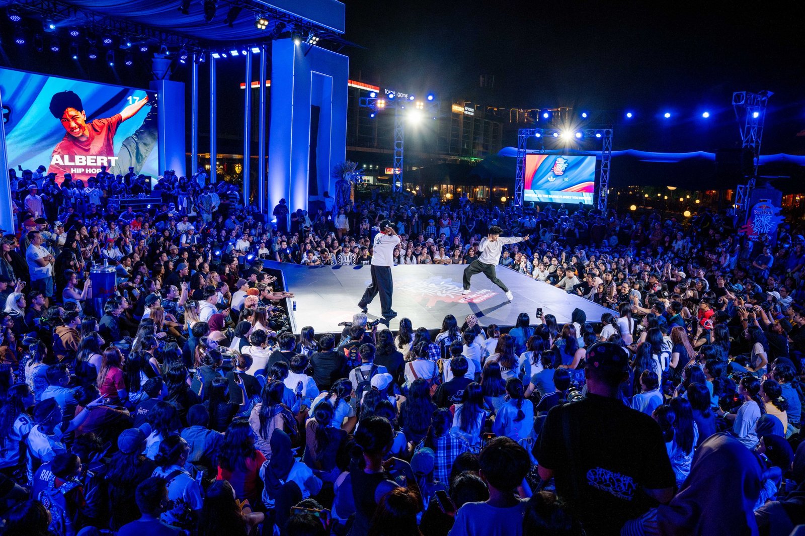 Albert Alessandro Juara Red Bull Dance Your Style 2025, Siap Melaju ke World Final di Los Angeles Albert Alessandro Juara Red Bull Dance Your Style 2025, Siap Melaju ke World Final di Los Angeles