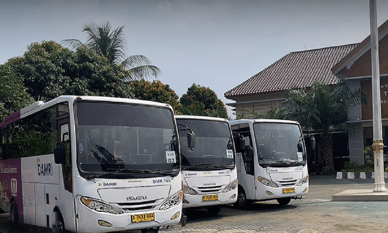 DAMRI Resmi Memulai Layanan Angkutan Sekolah Gratis di Kabupaten Tangerang