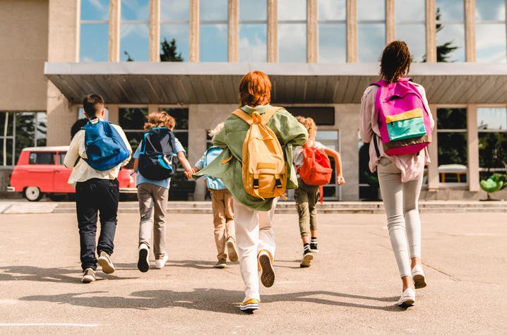 Walikota Serang Canangkan Gerakan Ayah Mengantar Anak Sekolah di Hari Pertama