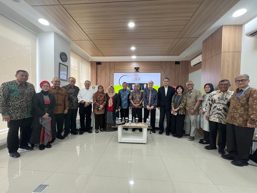 LAM-PTKes sebagai Mitra Strategis Negara untuk Mutu Pendidikan Kesehatan Indonesia LAM-PTKes sebagai Mitra Strategis Negara untuk Mutu Pendidikan Kesehatan Indonesia