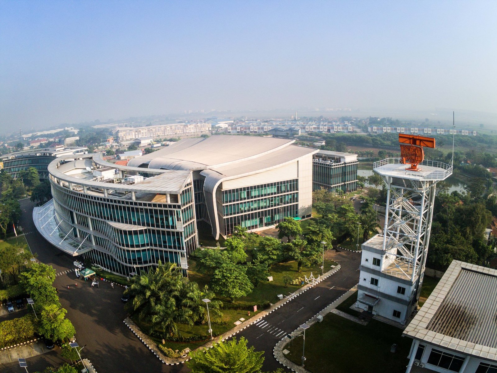 AirNav Indonesia Gandeng Alibaba Cloud untuk Perkuat Ketahanan Digital dan Menjadikan Pionir Transformasi Navigasi Penerbangan AirNav Indonesia Gandeng Alibaba Cloud untuk Perkuat Ketahanan Digital dan Menjadikan Pionir Transformasi Navigasi Penerbangan