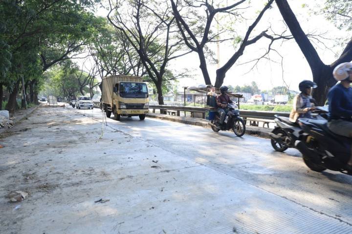 Temui Jalan Rusak di Kota Tangerang? Lapor Tim Perjaka Gesit yang Siap Perbaiki Temui Jalan Rusak di Kota Tangerang? Lapor Tim Perjaka Gesit yang Siap Perbaiki
