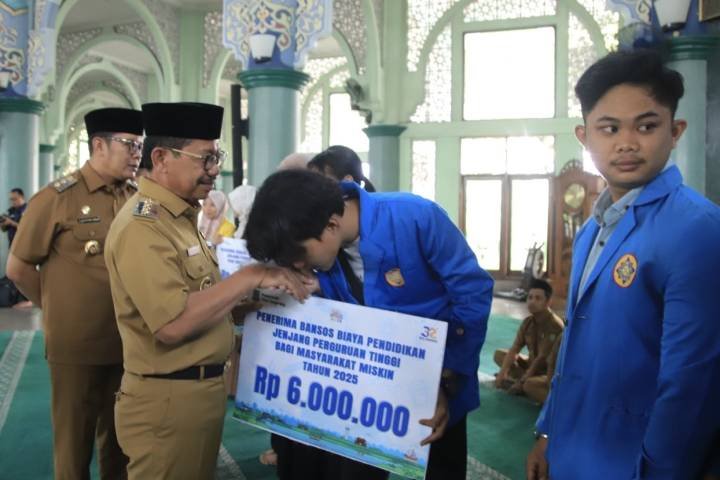 Pemkot Tangerang Buka Pendaftaran Bansos Mahasiswa 2026 Pemkot Tangerang Buka Pendaftaran Bansos Mahasiswa 2026