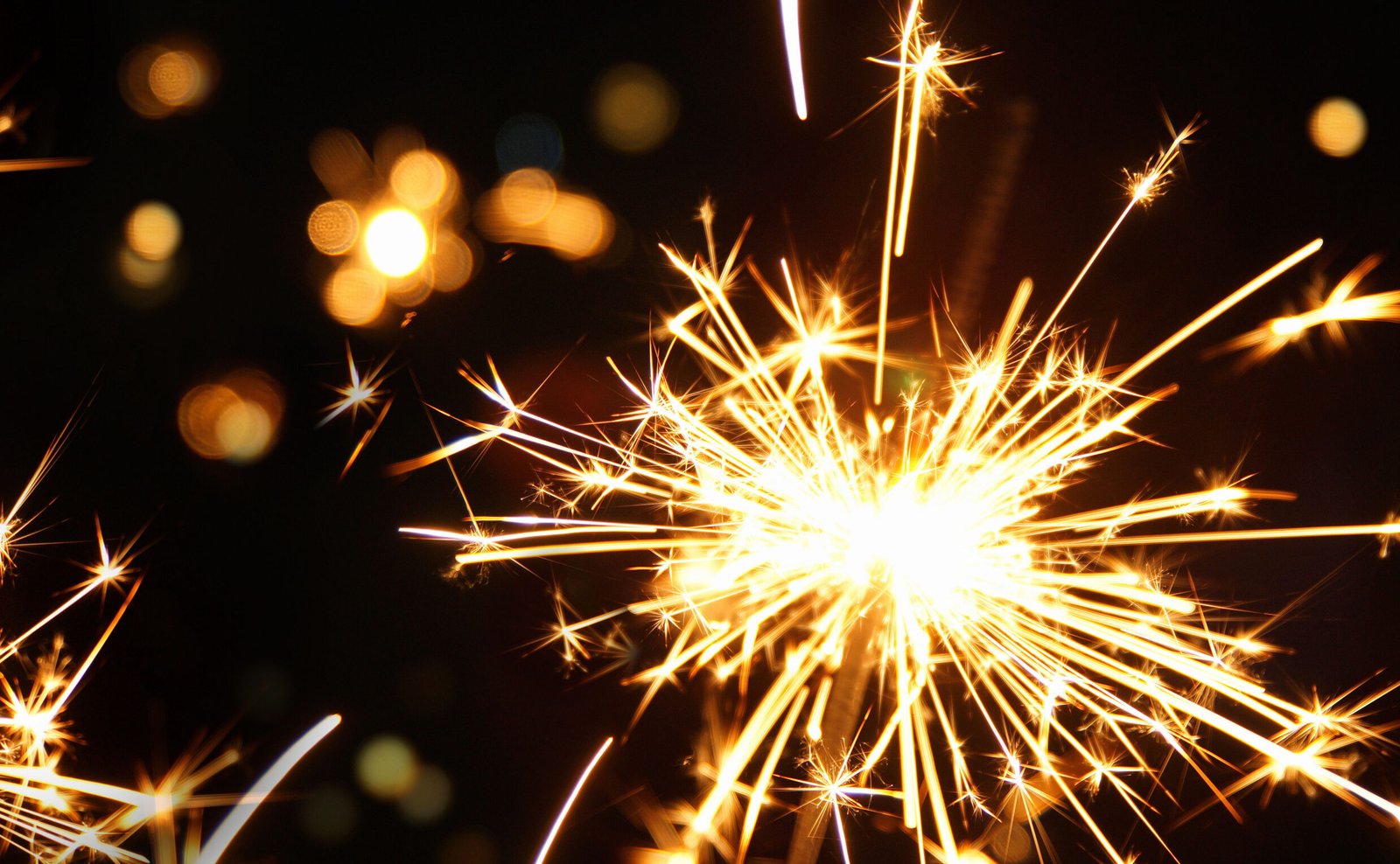 Pemkot Tangerang Imbau Tegas Larangan Pesta Kembang Api di Malam Tahun Baru 2026 Pemkot Tangerang Imbau Tegas Larangan Pesta Kembang Api di Malam Tahun Baru 2026