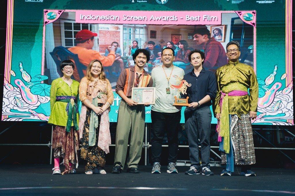 Film “Tinggal Meninggal” Menang di JAFF 2025 5 Indonesian Screen Awards Film “Tinggal Meninggal” Menang di JAFF 2025 5 Indonesian Screen Awards