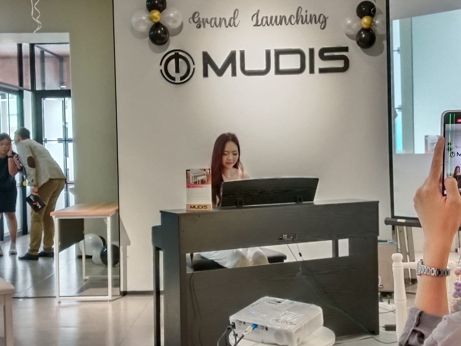 MUDIS Masuk Indonesia, Hadirkan Piano Digital Premium Korea MUDIS Masuk Indonesia, Hadirkan Piano Digital Premium Korea