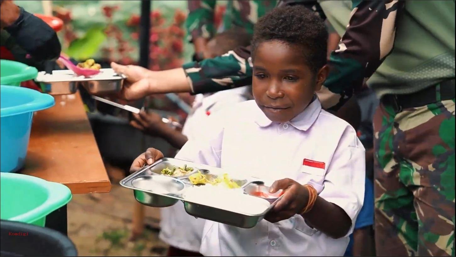 Diskusi Publik INDEF: Realokasi Anggaran untuk Pembangunan Strategis Via Danantara dan Makan Bergizi Gratis Diskusi Publik INDEF: Realokasi Anggaran untuk Pembangunan Strategis Via Danantara dan Makan Bergizi Gratis