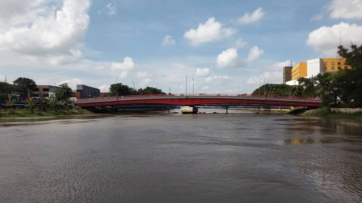 Air Sungai Cisadane Dinyatakan Sesuai Baku Mutu oleh DLH Kota Tangerang Air Sungai Cisadane Dinyatakan Sesuai Baku Mutu oleh DLH Kota Tangerang