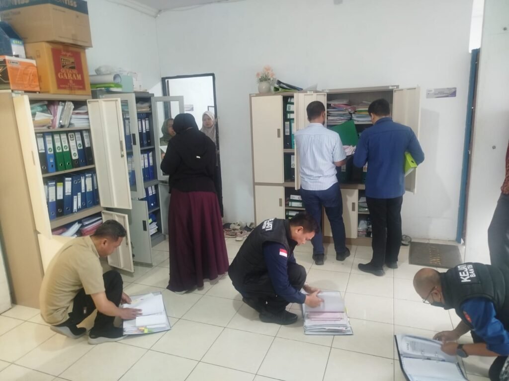 Kejati Banten Geledah dan Sita Barang Bukti Kasus Dugaan Korupsi PT ABM