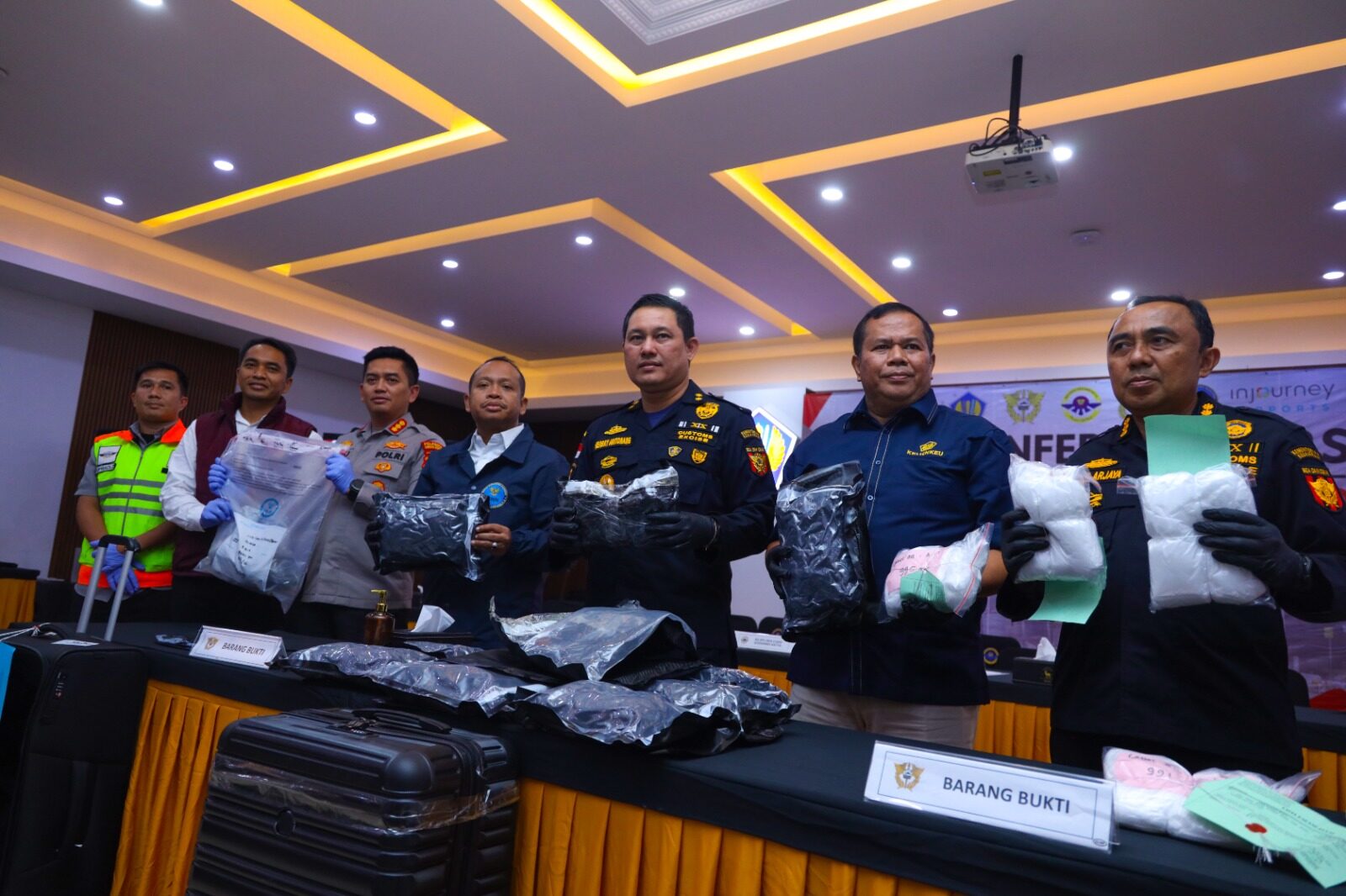 BNN, Bea Cukai Soekarno-Hatta, dan Polri Bongkar Jaringan Penyelundupan Narkotika