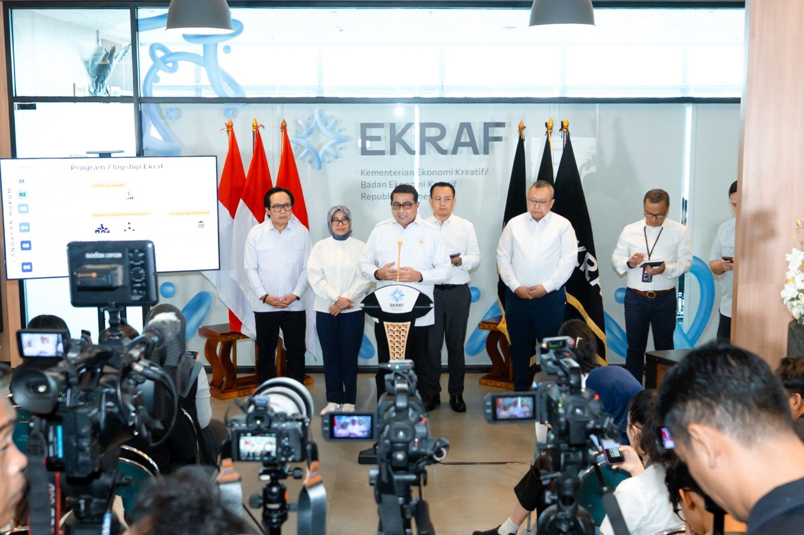 Rindekraf Perluas Cakupan Ekraf Menjadi 21 Subsektor Rindekraf Perluas Cakupan Ekraf Menjadi 21 Subsektor