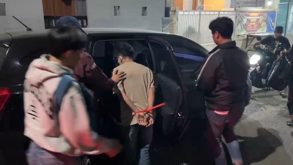 Polres Metro Tangerang Kota Ringkus Spesialis Curanmor, Motor Curian Dicat Ulang untuk Hilangkan Jejak Polres Metro Tangerang Kota Ringkus Spesialis Curanmor, Motor Curian Dicat Ulang untuk Hilangkan Jejak