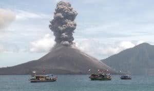 BPBD Pandeglang Imbau Warga Tingkatkan Kewaspadaan terhadap Erupsi Gunung Anak Krakatau BPBD Pandeglang Imbau Warga Tingkatkan Kewaspadaan terhadap Erupsi Gunung Anak Krakatau