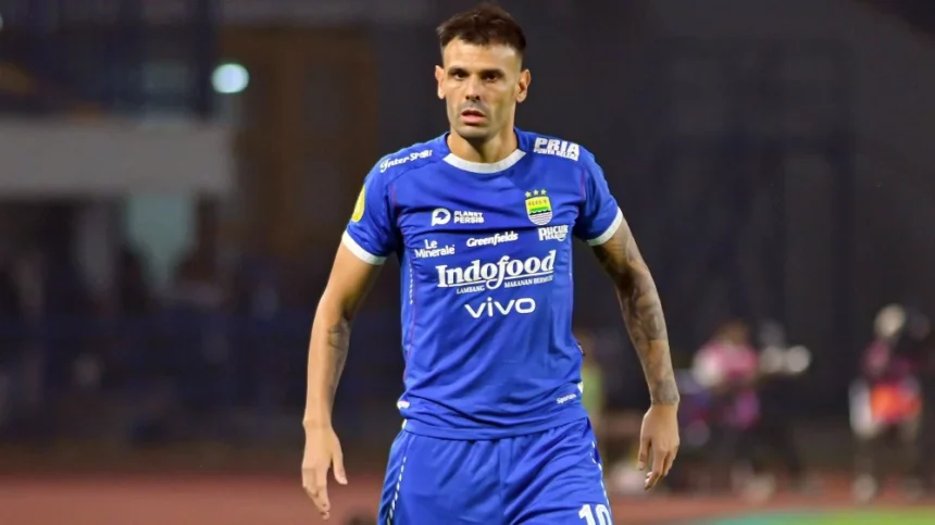 Tyronne Del Pino
